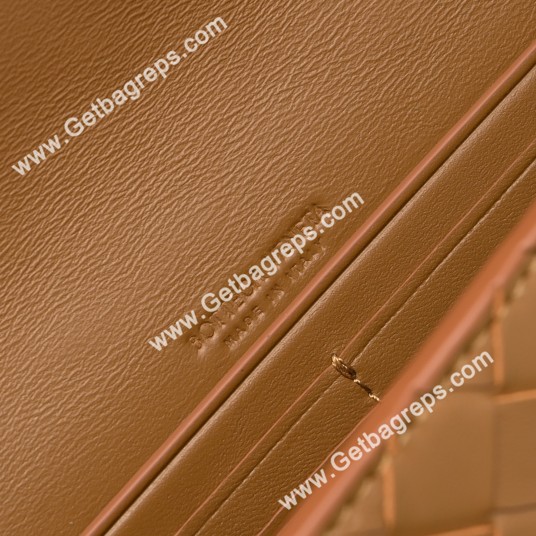 Bottega Veneta Andiamo Clutch Top Handle Clutch in in Supple Intrecciato Leather Brown