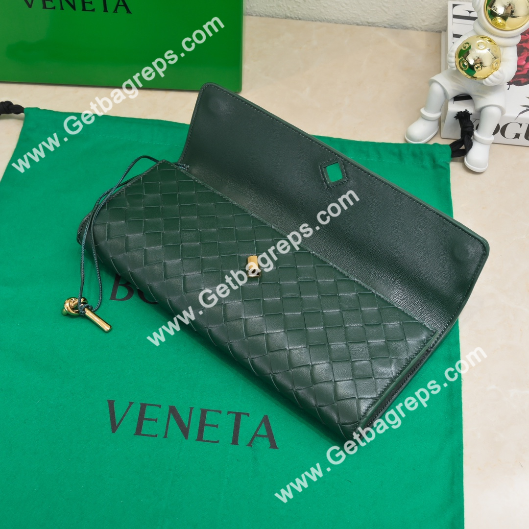 Bottega Veneta Andiamo Clutch Top Handle Clutch in in Supple Intrecciato Leather Dark Green