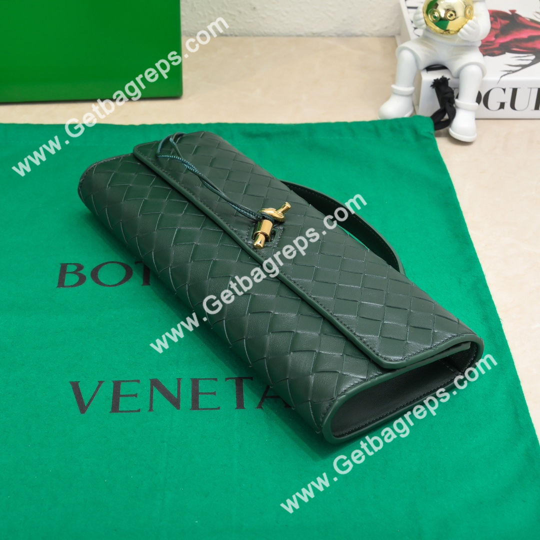 Bottega Veneta Andiamo Clutch Top Handle Clutch in in Supple Intrecciato Leather Dark Green