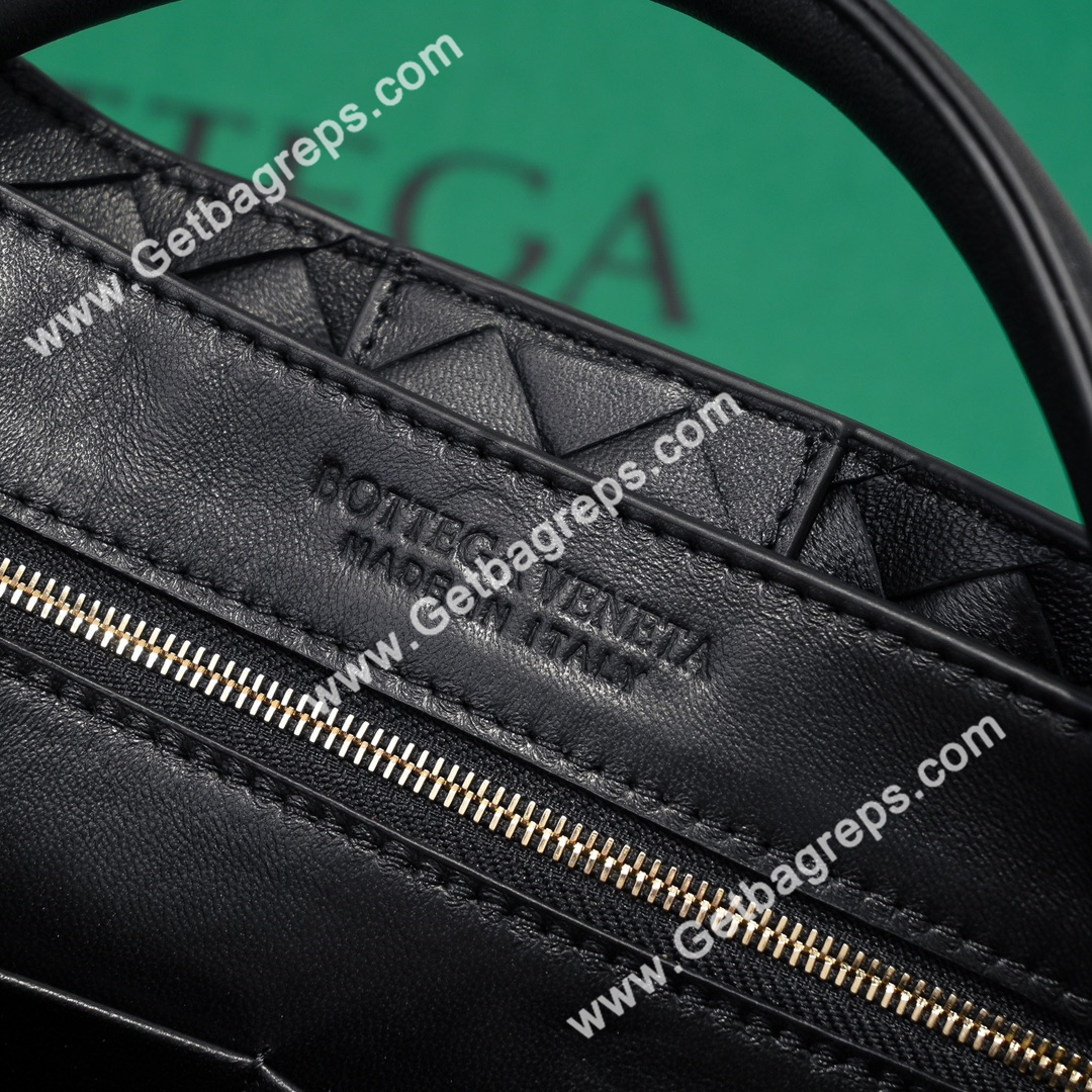Bottega Veneta Andiamo Intrecciato Leather Top Handle Bag 32cm Black