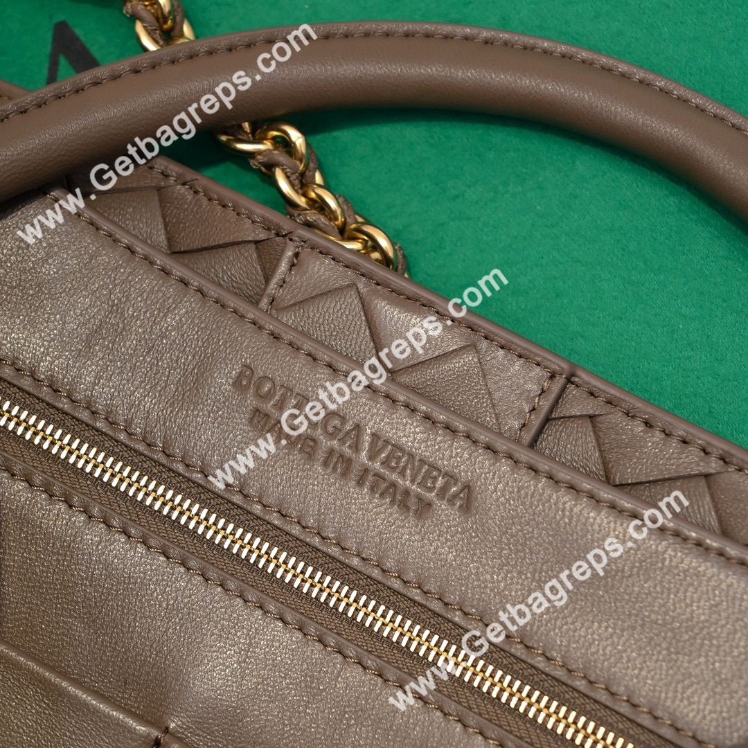 Bottega Veneta Andiamo Intrecciato Leather Top Handle Bag 32cm Brown