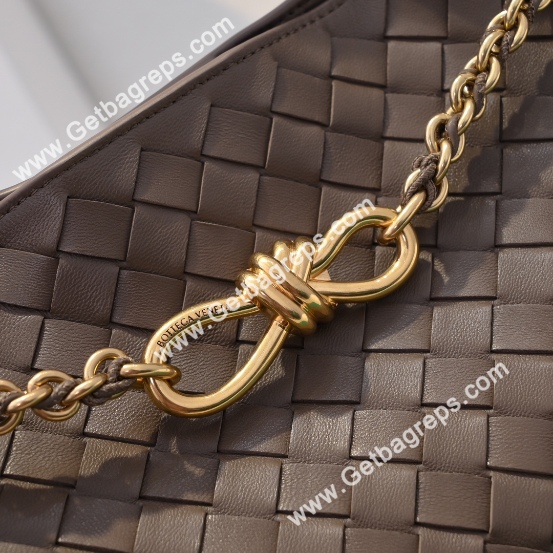 Bottega Veneta Andiamo Intrecciato Leather Top Handle Bag 32cm Brown