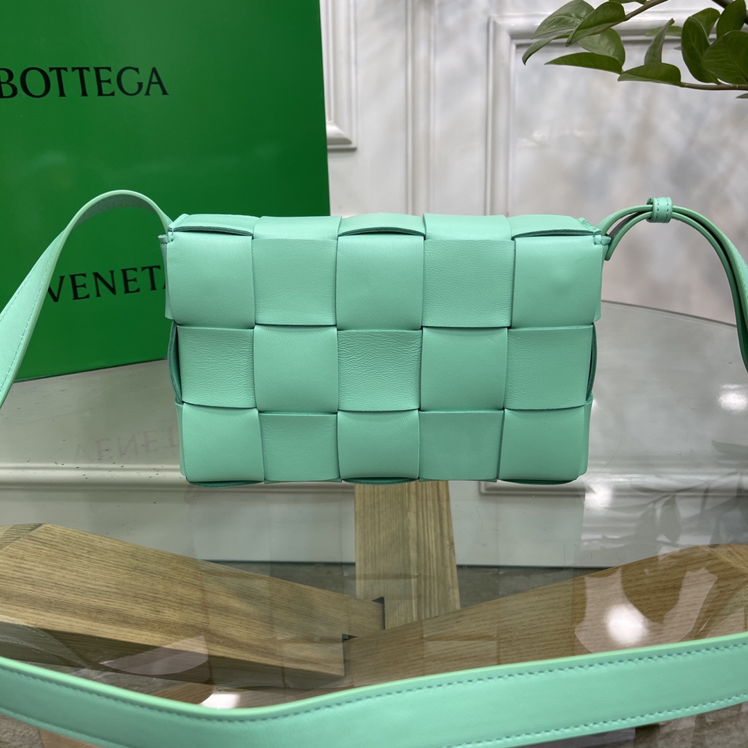 Bottega Veneta Cassette Intreccio Leather Crossbody Bag Green