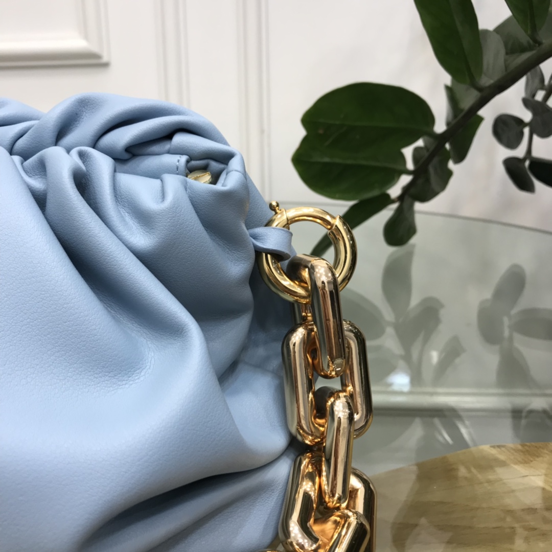 Bottega Veneta Chain Pouch Leather Clutch With Chain Light Blue With Silver Chain