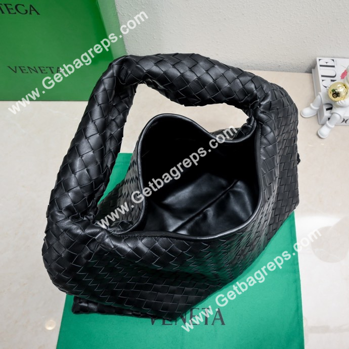 Bottega Veneta Large Hop Shoulder Bag with Intrecciato Craftsmanship in Calf Leather 54cm Black