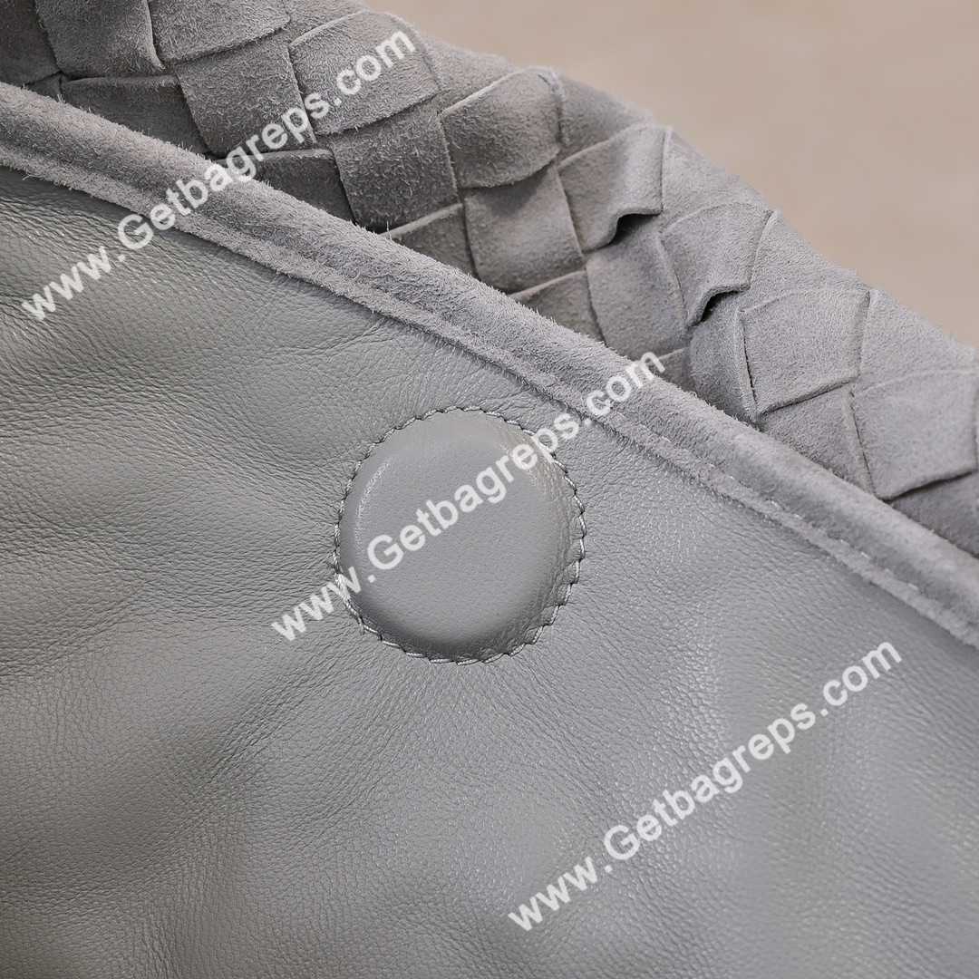 Bottega Veneta Large Hop Shoulder Bag with Intrecciato Craftsmanship in Smooth Suede 54cm Grey