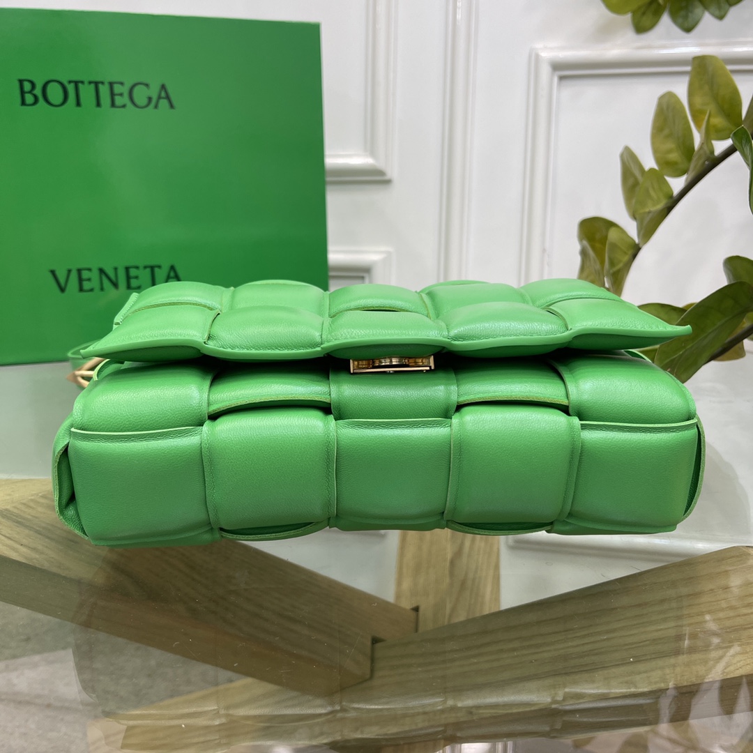 Bottega Veneta Large Padded Cassette Intreccio Leather Cross-body Bag Grass green