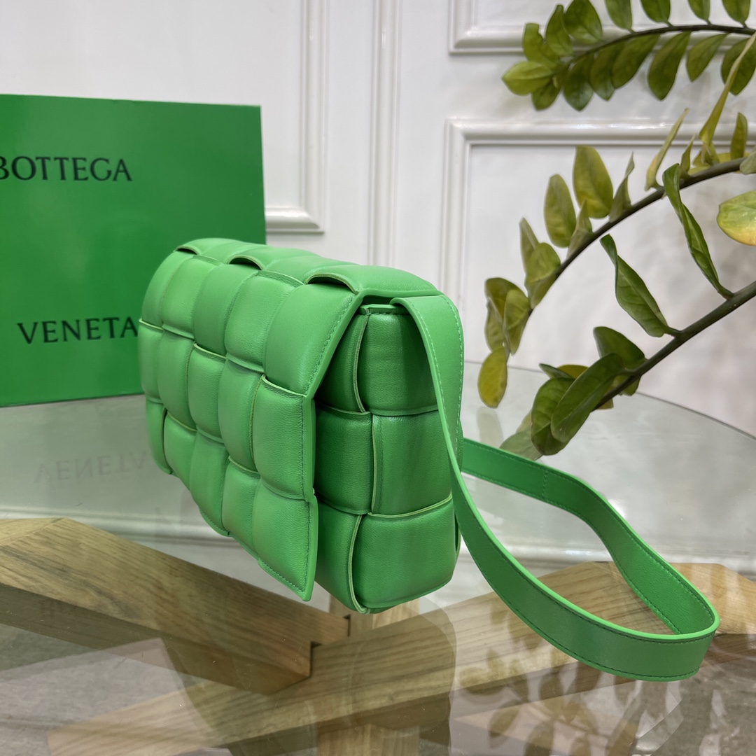 Bottega Veneta Large Padded Cassette Intreccio Leather Cross-body Bag Grass green