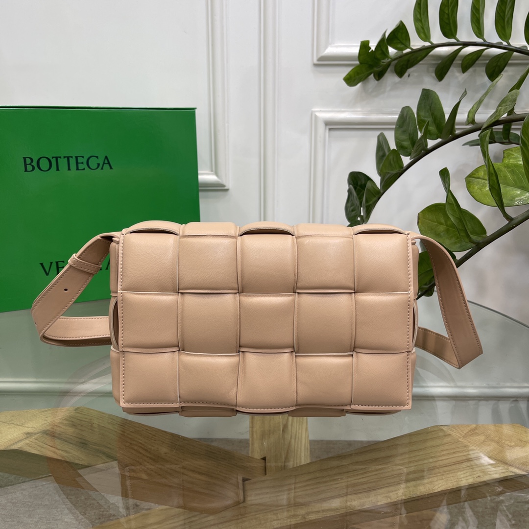 Bottega Veneta Large Padded Cassette Intreccio Leather Cross-body Bag Node