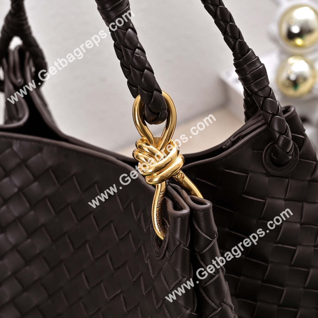 Bottega Veneta Large Parachute Shoulder bag in supple Intrecciato Leather Dark Coffee