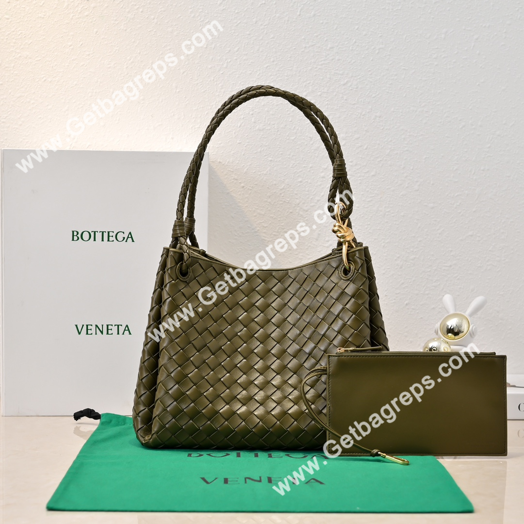 Bottega Veneta Large Parachute Shoulder bag in supple Intrecciato Leather Dark Green