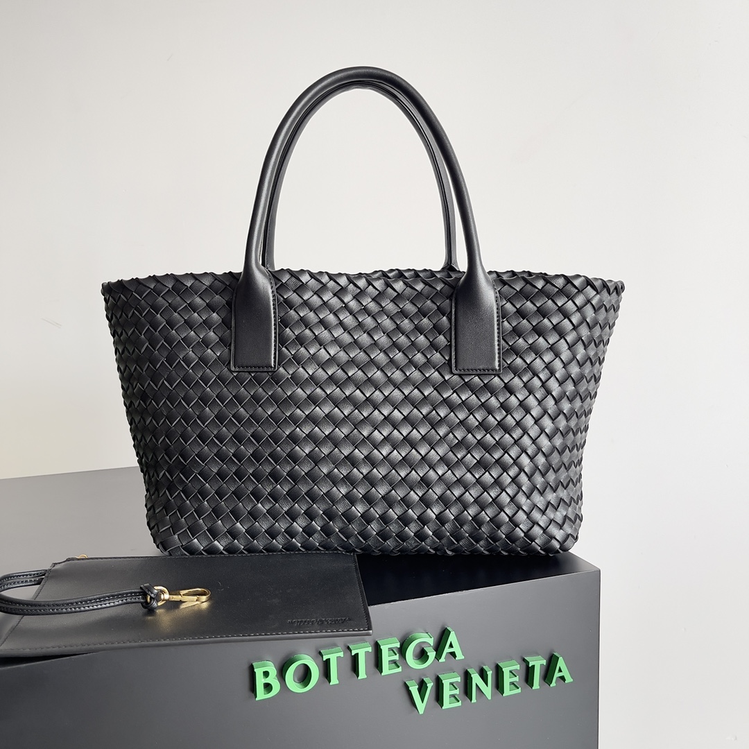 Bottega Veneta Medium Cabat Intreccio Leather Tote Bag Black