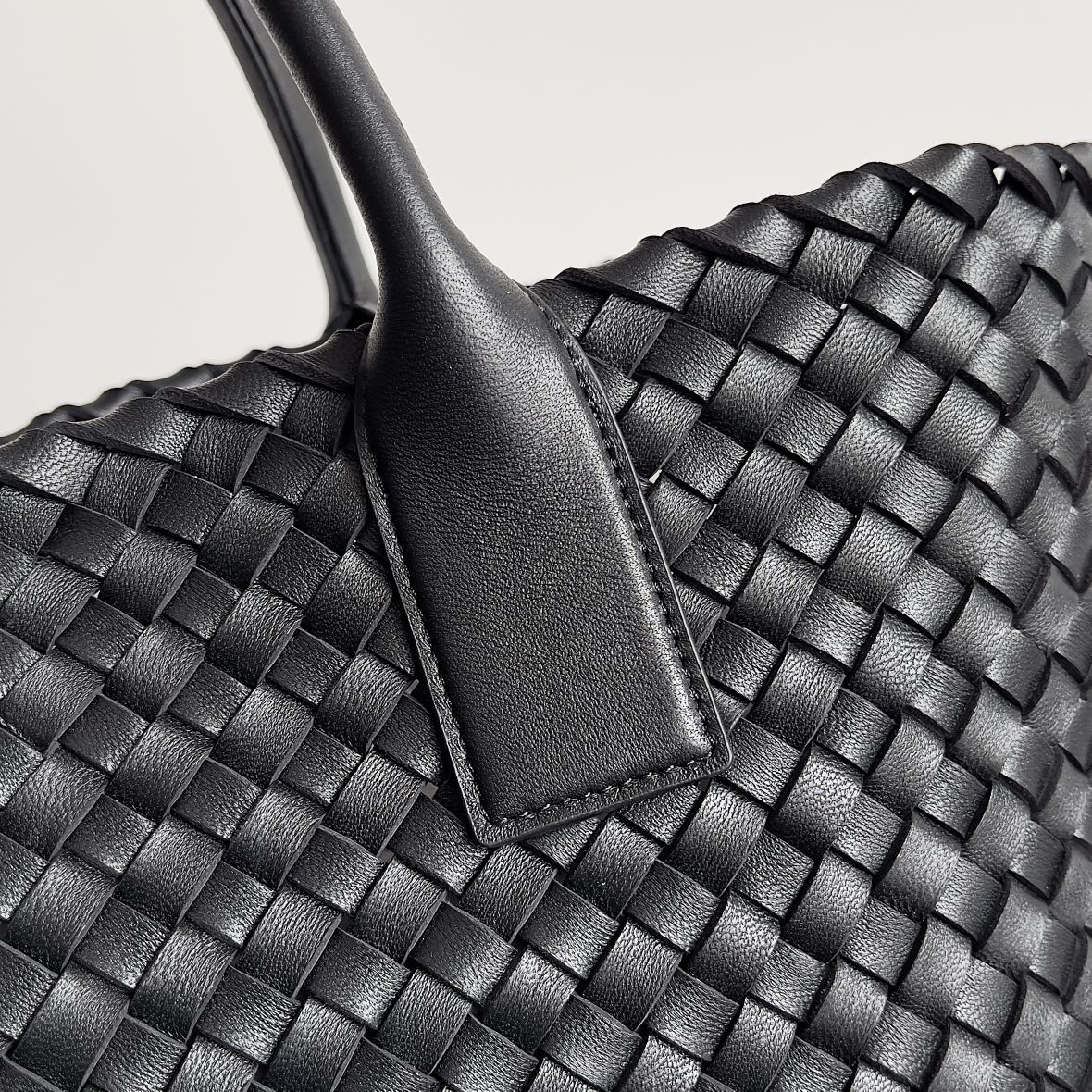 Bottega Veneta Medium Cabat Intreccio Leather Tote Bag Black