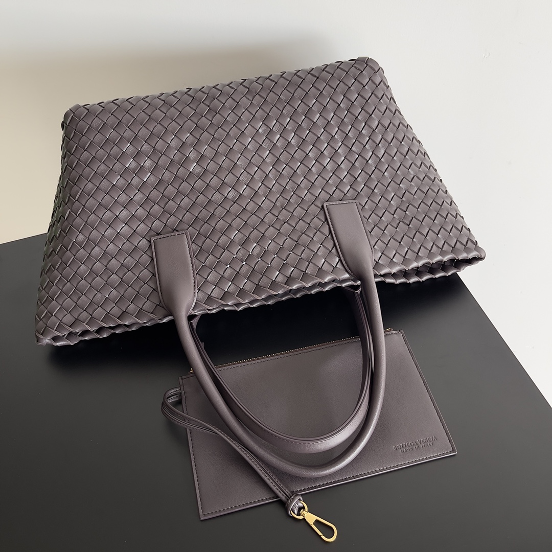 Bottega Veneta Medium Cabat Intreccio Leather Tote Bag Coffee