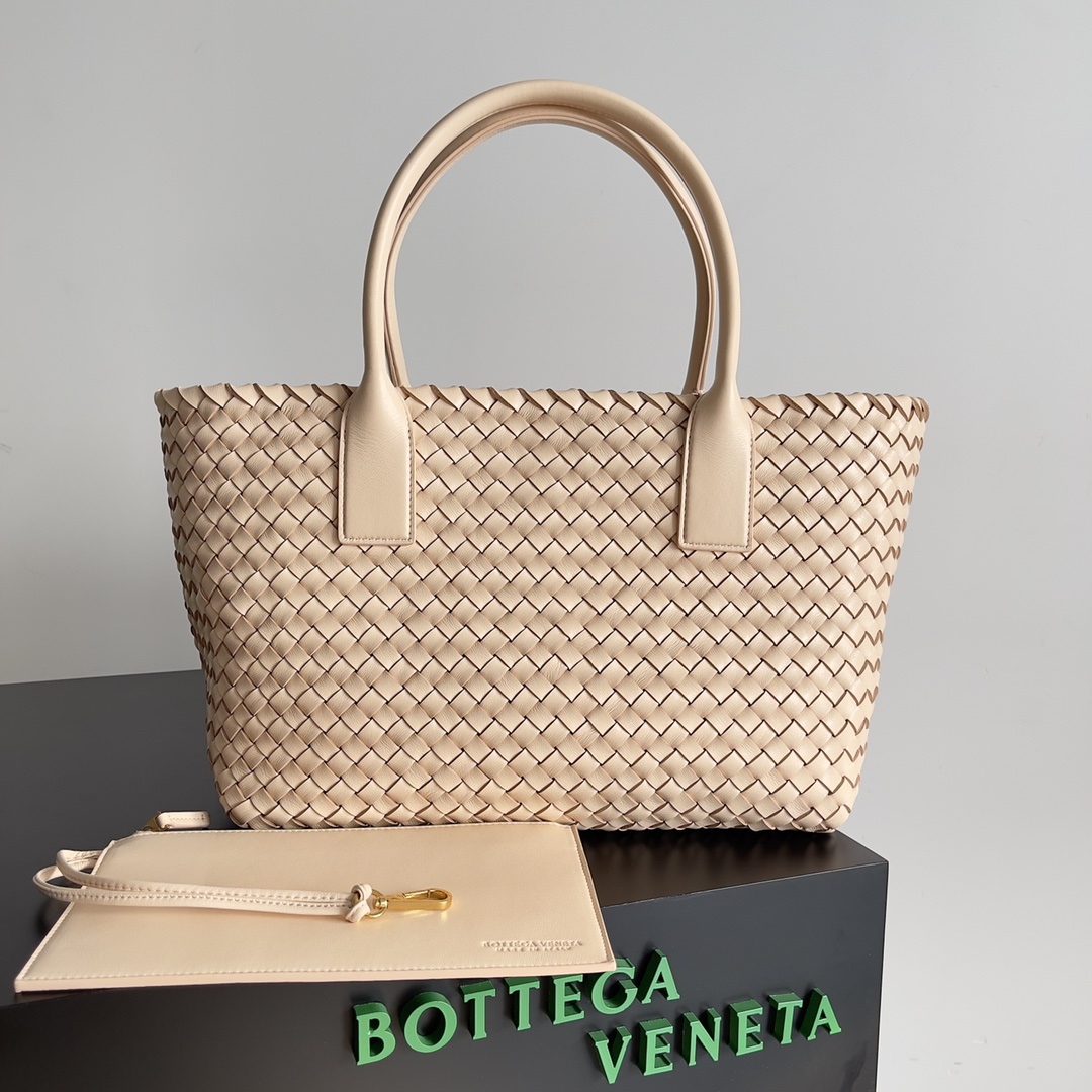 Bottega Veneta Medium Cabat Intreccio Leather Tote Bag Melon washed