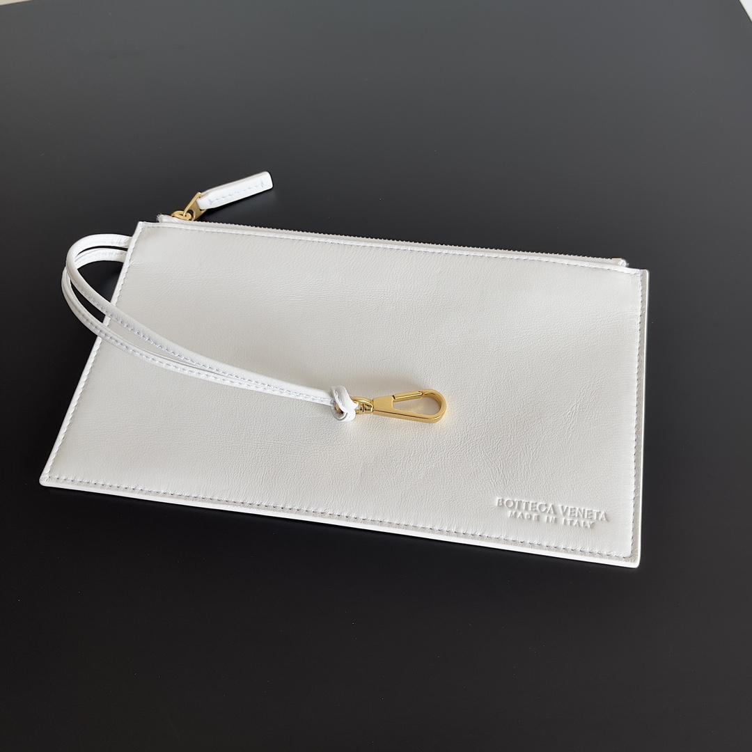 Bottega Veneta Medium Cabat Intreccio Leather Tote Bag White