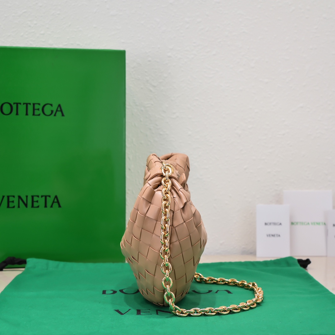 Bottega Veneta Mini Jodie Intrecciato Leather Top Handle Bag With Chain Strap Nude