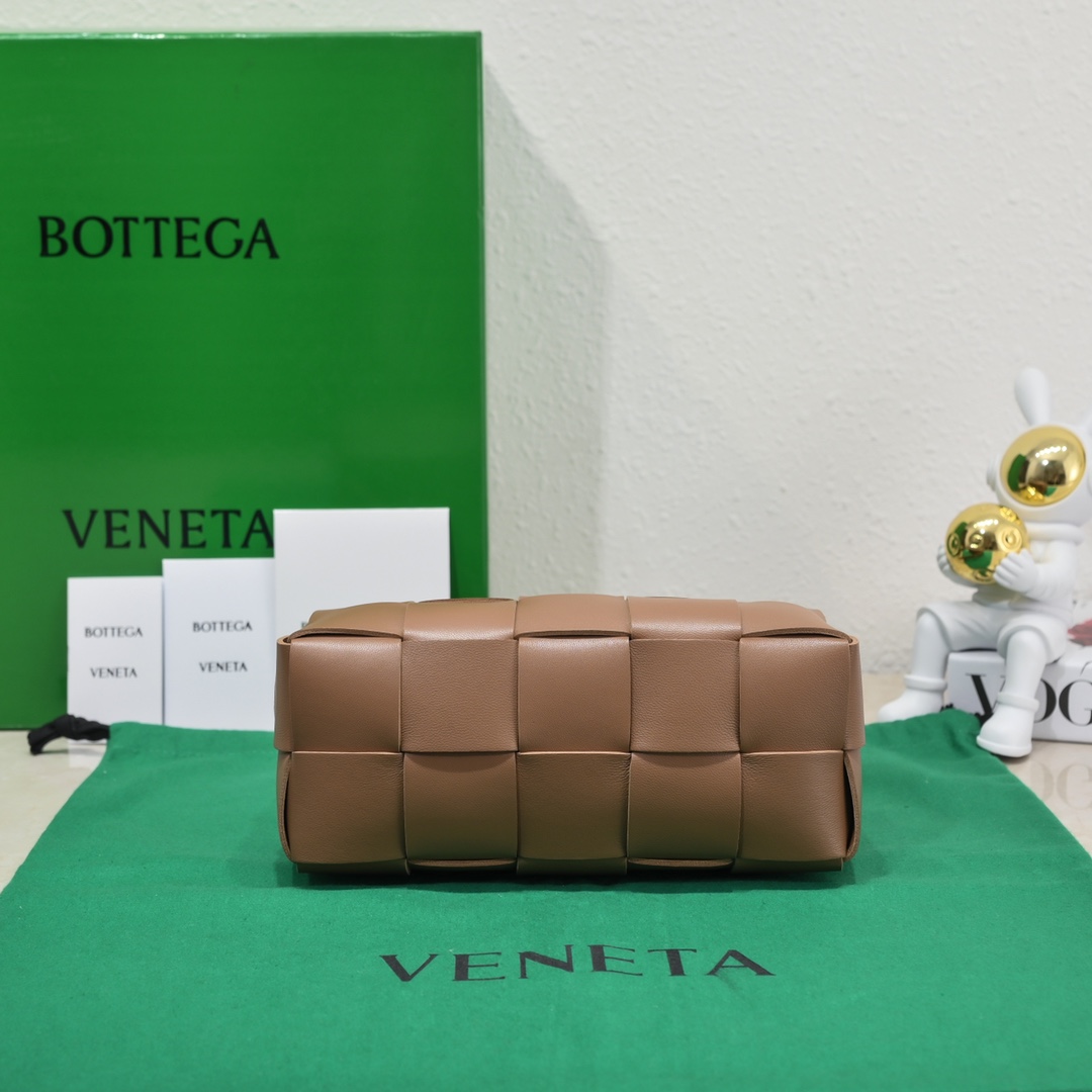 Bottega Veneta Small Brick Cassette intreccio leather Shoulder Bag Caramel