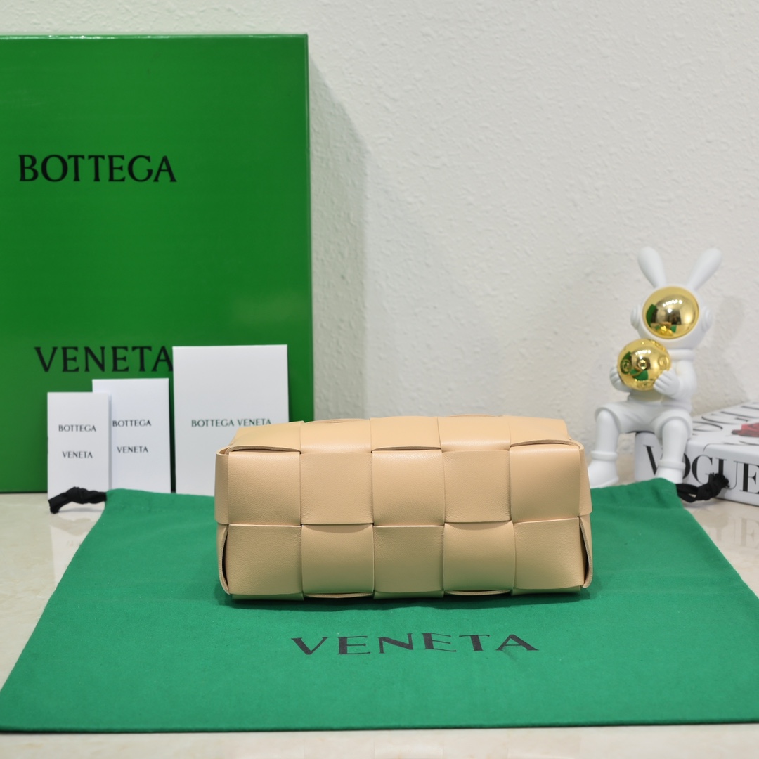 Bottega Veneta Small Brick Cassette intreccio leather Shoulder Bag Earth Yellow