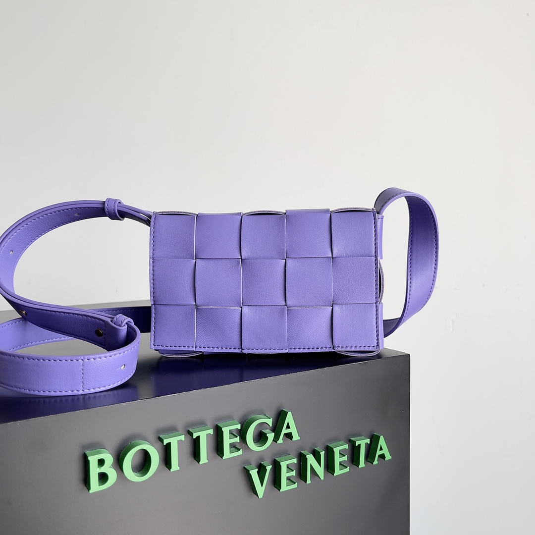 Bottega Veneta Small Cassette Intreccio Leather Cross-body Bag-8