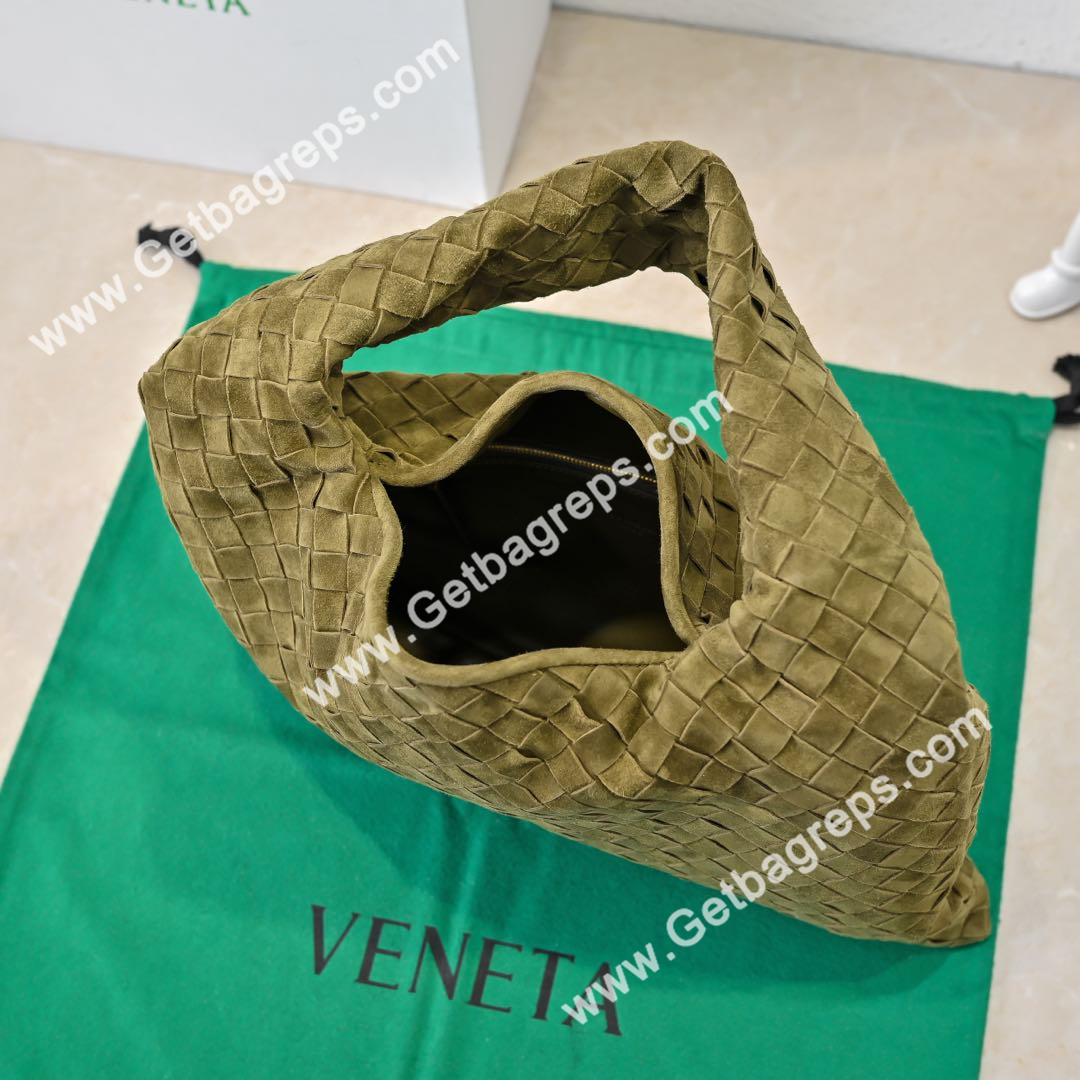 Bottega Veneta Small Hop Shoulder Bag with Intrecciato Craftsmanship in Smooth Suede 41cm Dark Green