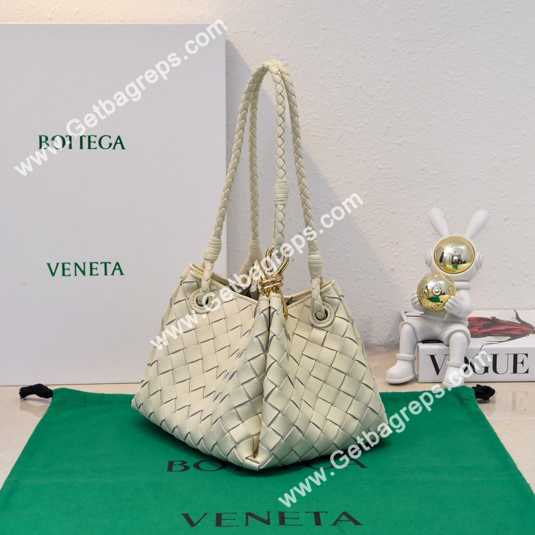 Bottega Veneta Small Parachute Shoulder bag in supple Intrecciato Leather Beige