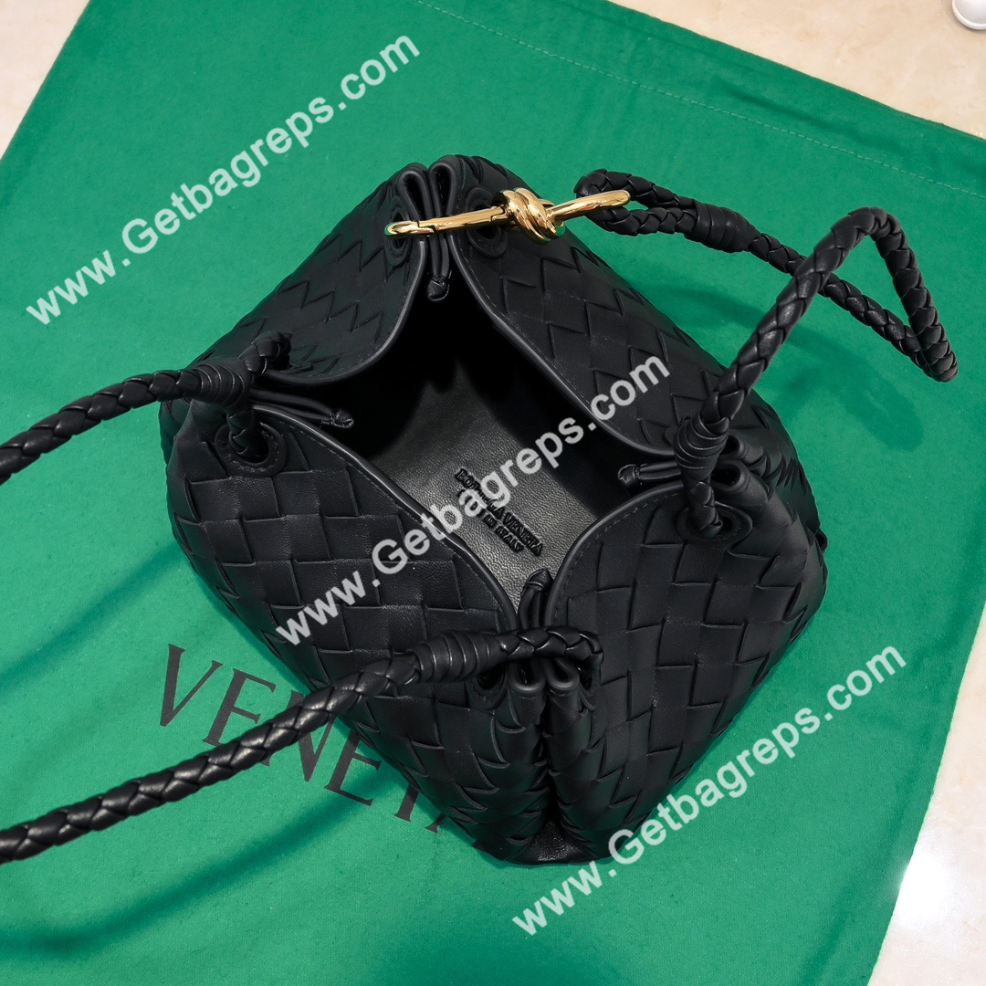 Bottega Veneta Small Parachute Shoulder bag in supple Intrecciato Leather Black