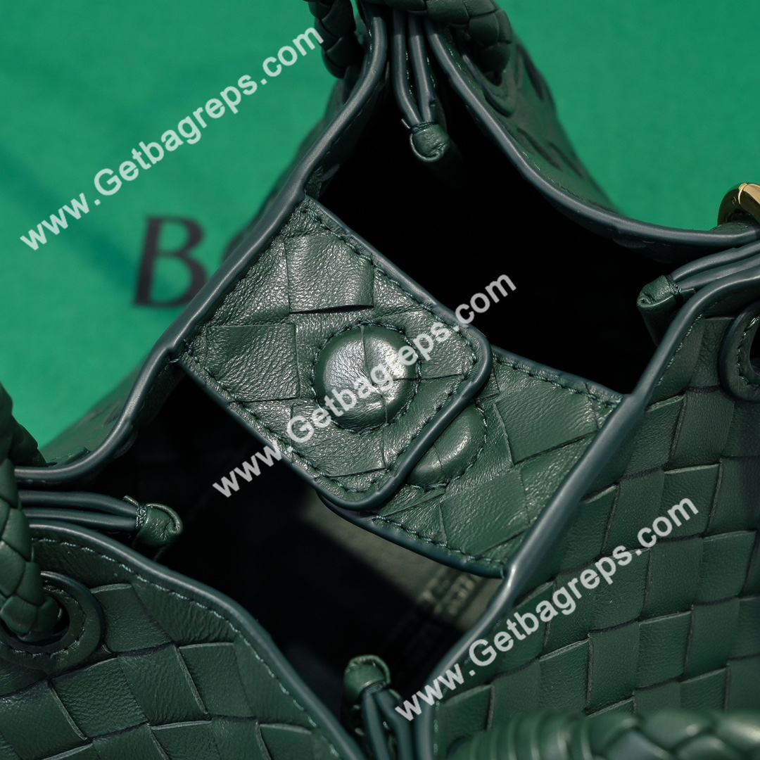 Bottega Veneta Small Parachute Shoulder bag in supple Intrecciato Leather Dark Green