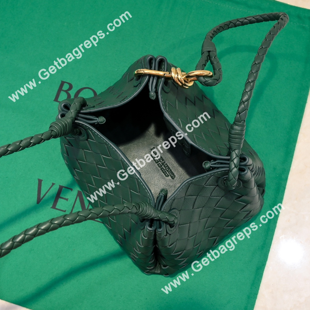 Bottega Veneta Small Parachute Shoulder bag in supple Intrecciato Leather Dark Green