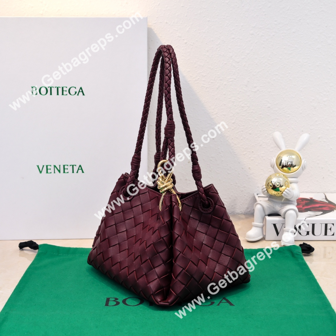 Bottega Veneta Small Parachute Shoulder bag in supple Intrecciato Leather Dark Red