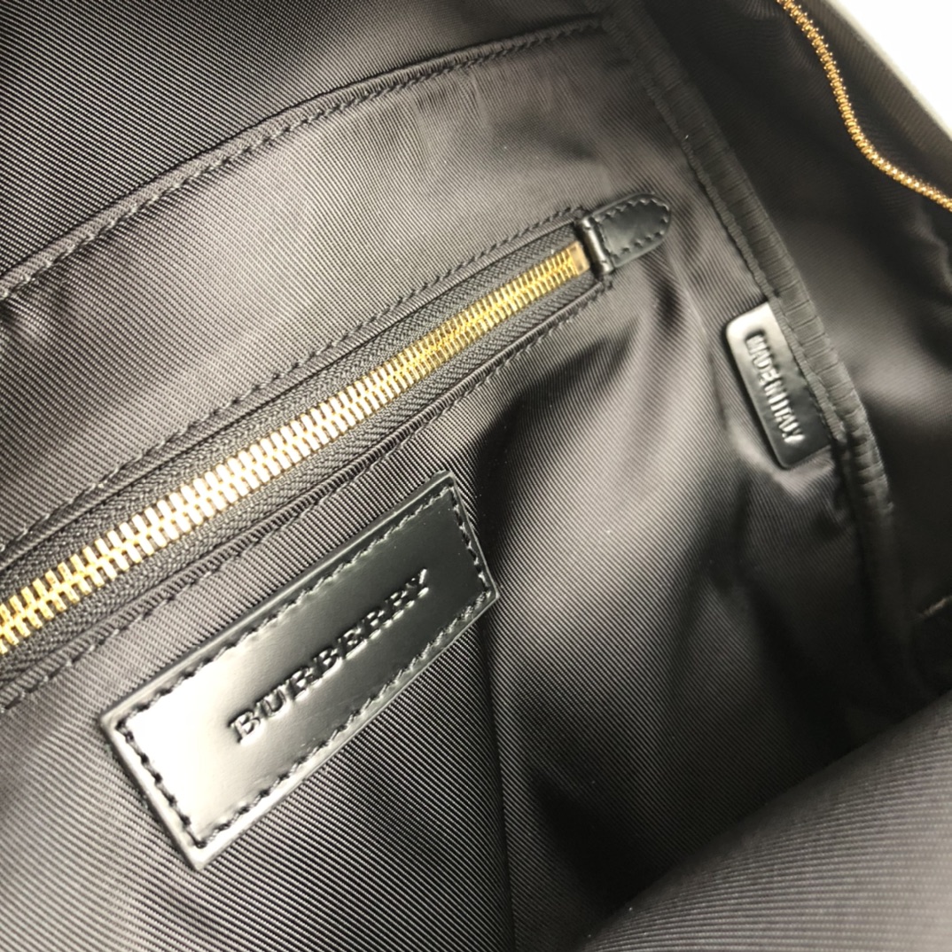 Burberry 2023 NEW backpack-2