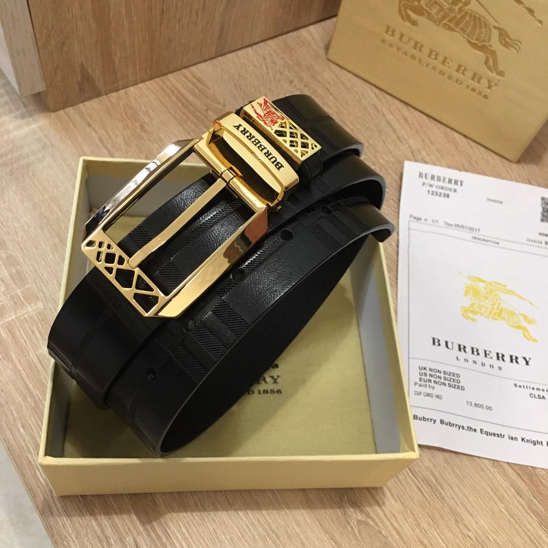 Burberry 3.4cm Reversible Leather Belt With Gold Buckle 007