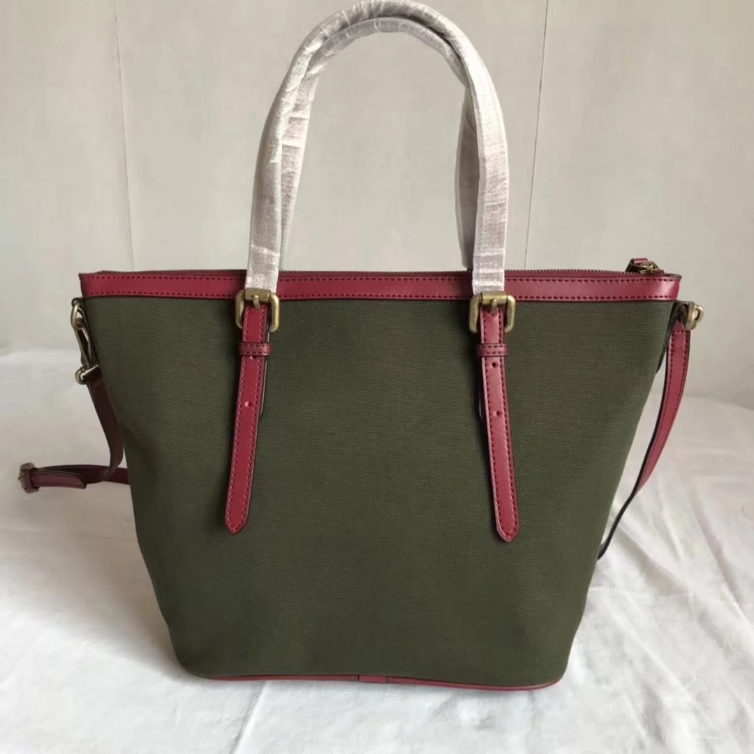 Burberry BR002 Women Shopping Shoulder Bag Green