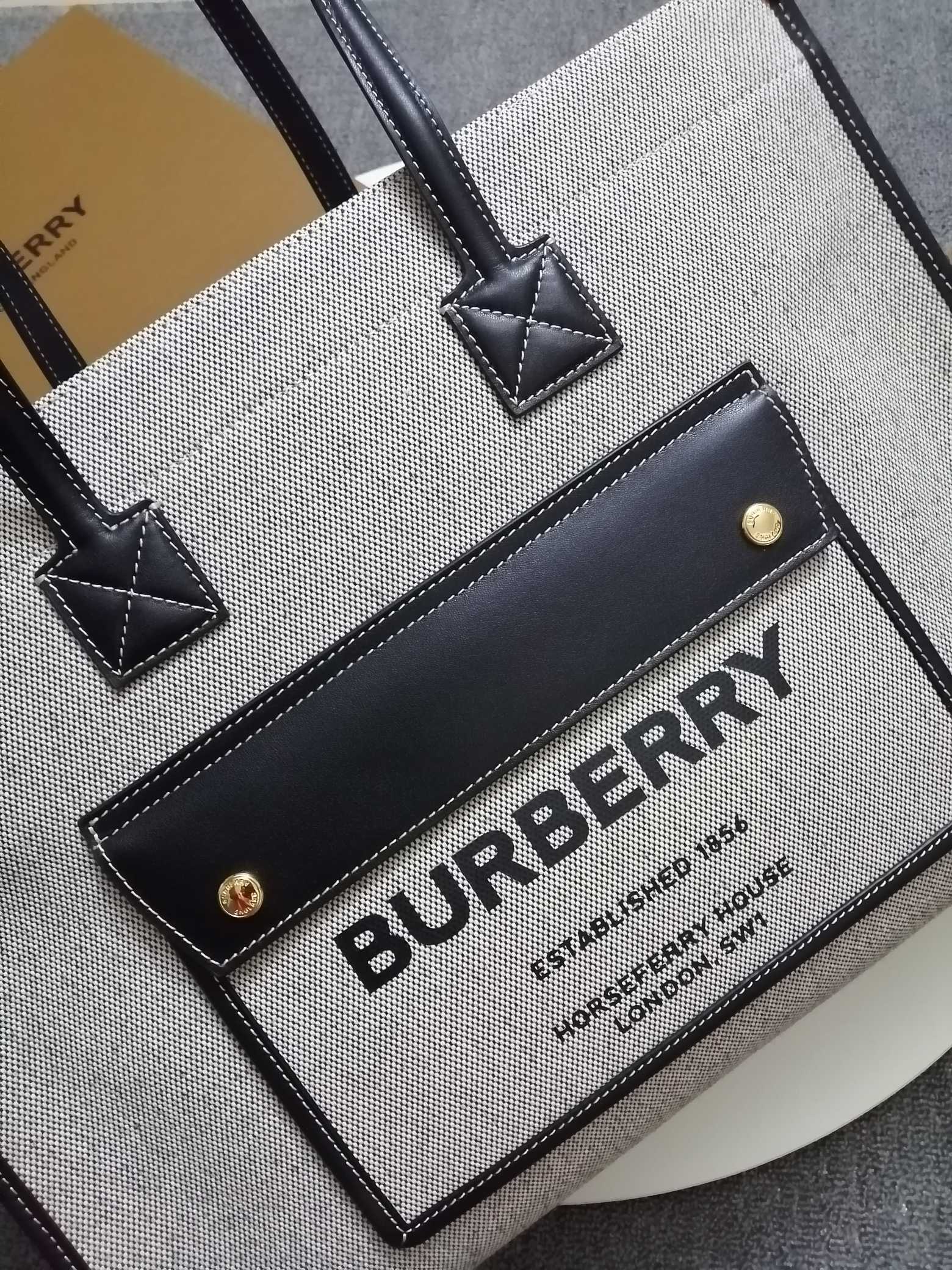 Burberry Large Two-tone Canvas and Leather Freya Tote Black