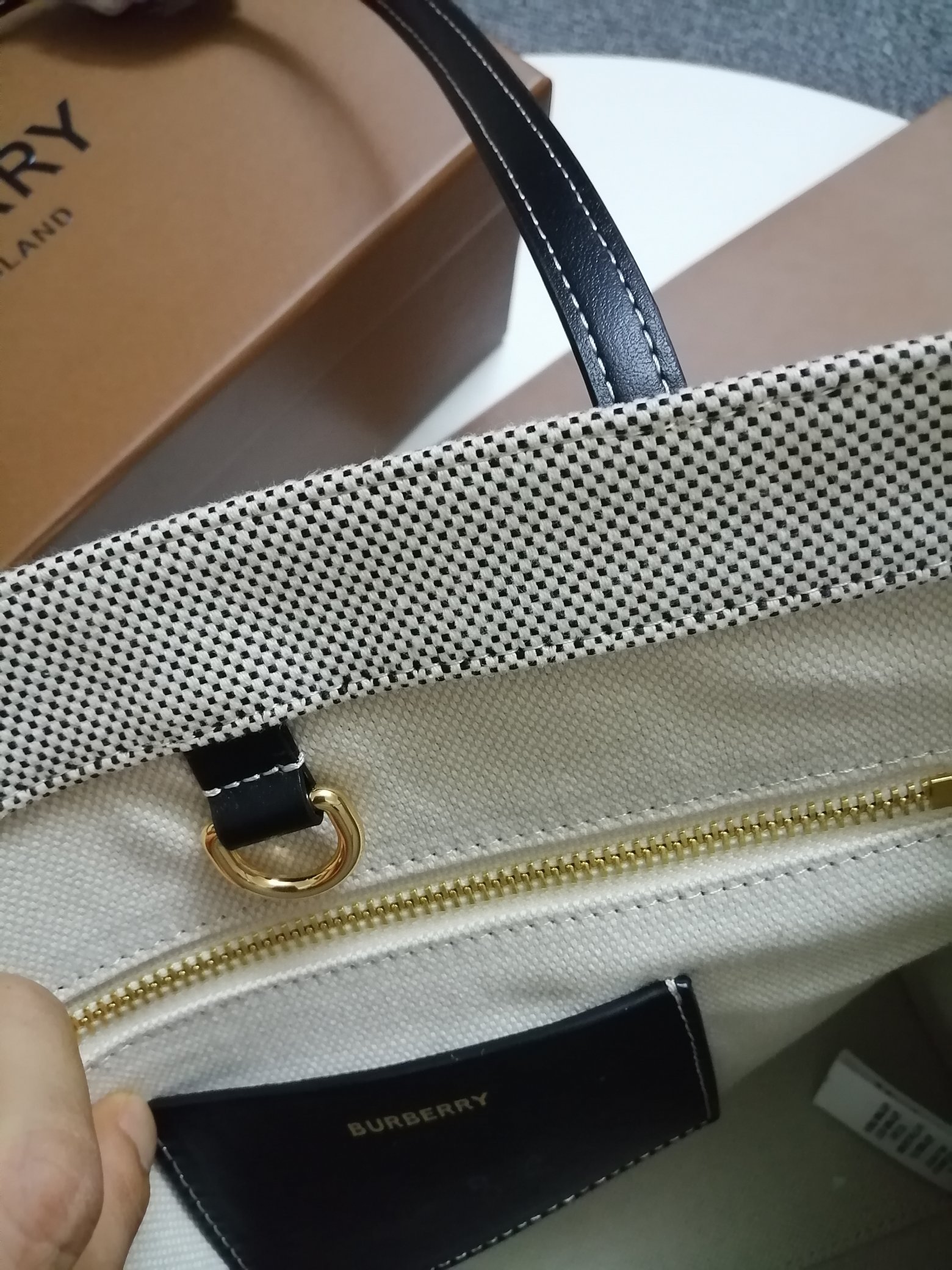 Burberry Small Two-tone Canvas and Leather Freya Tote Black