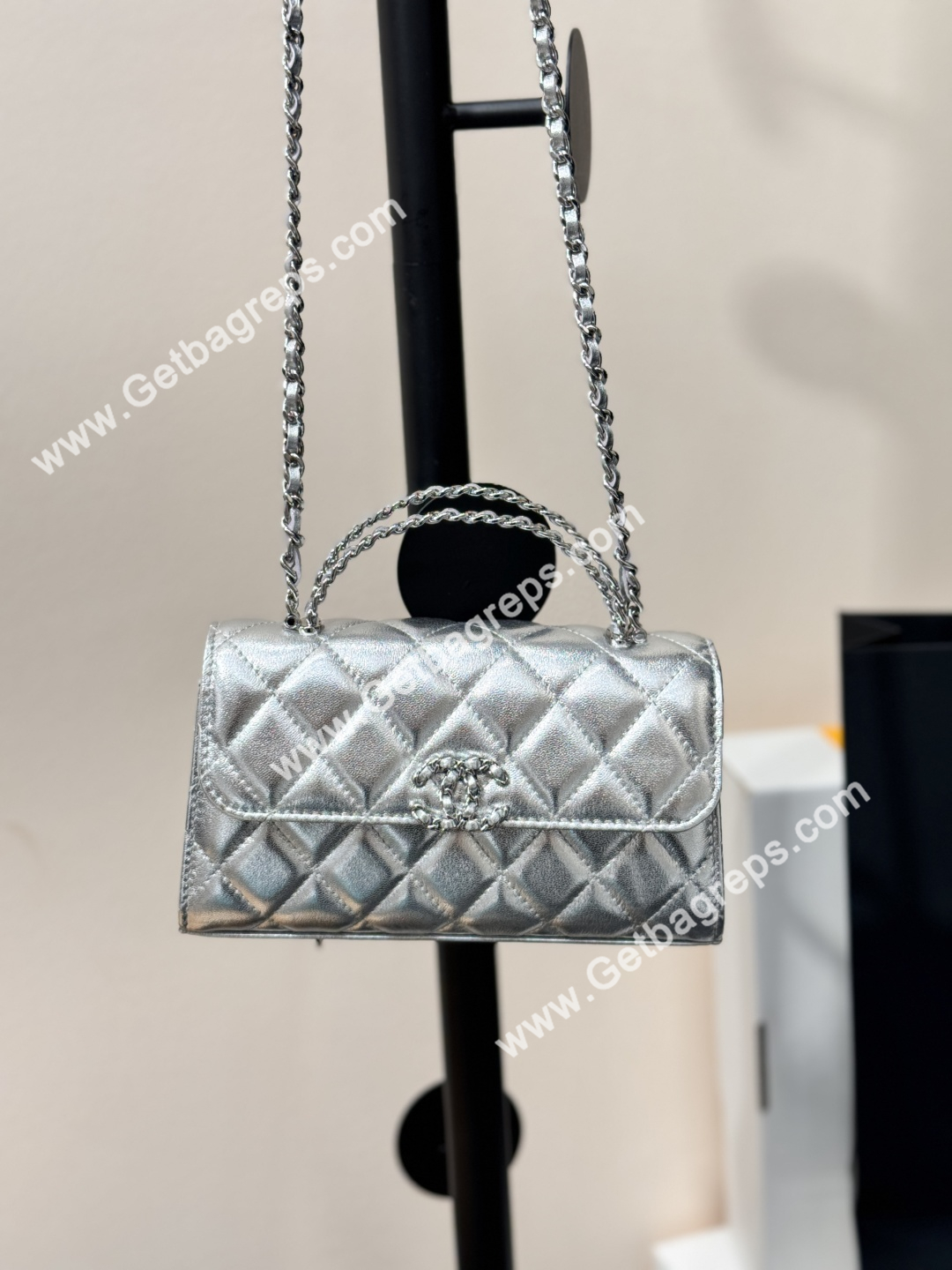 CHANEL Top Handle Phone Holder With Chain Silver Caviar Quilted