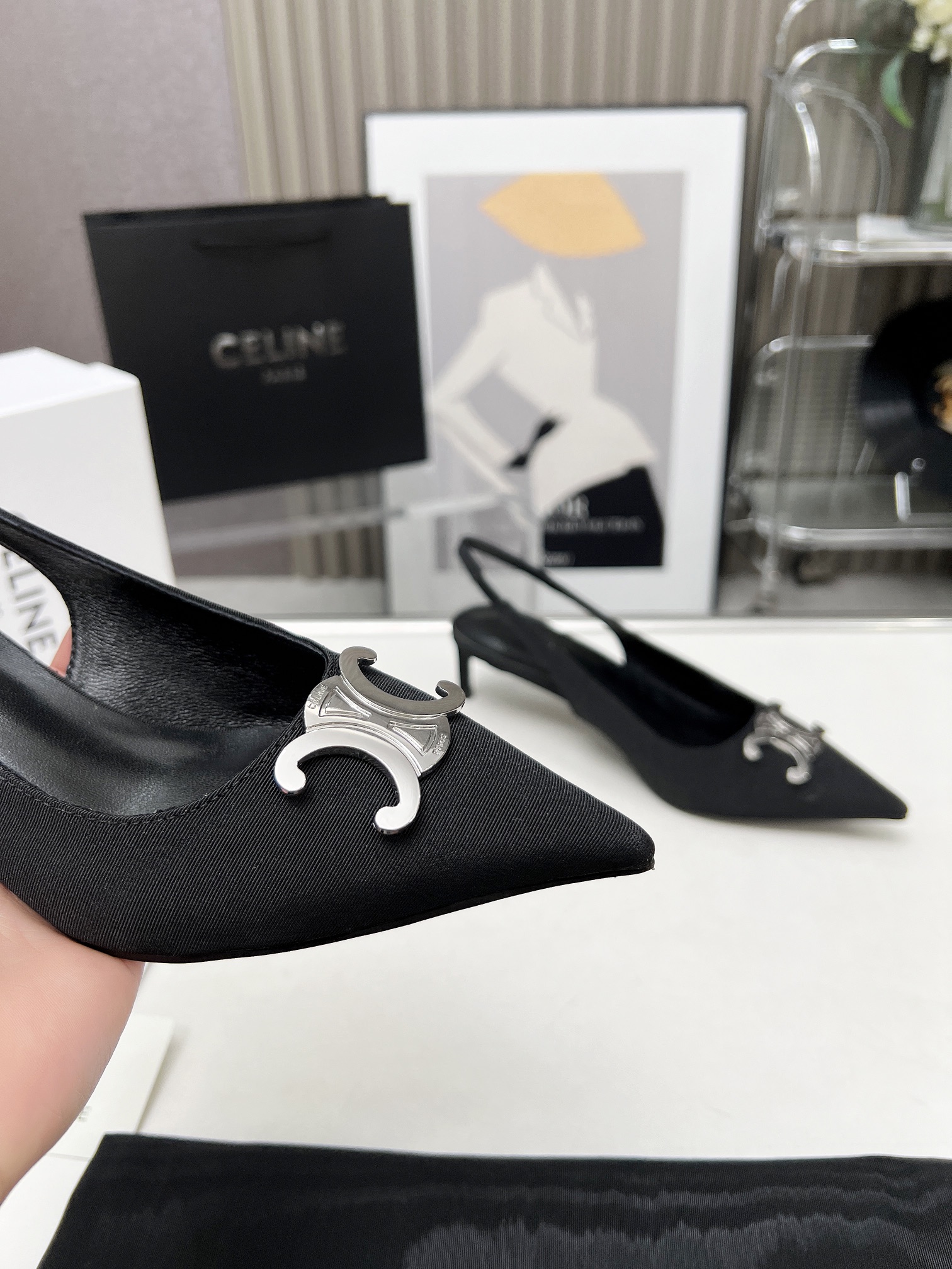 Celine Alma Triomphe Slingback in Glossy-0005