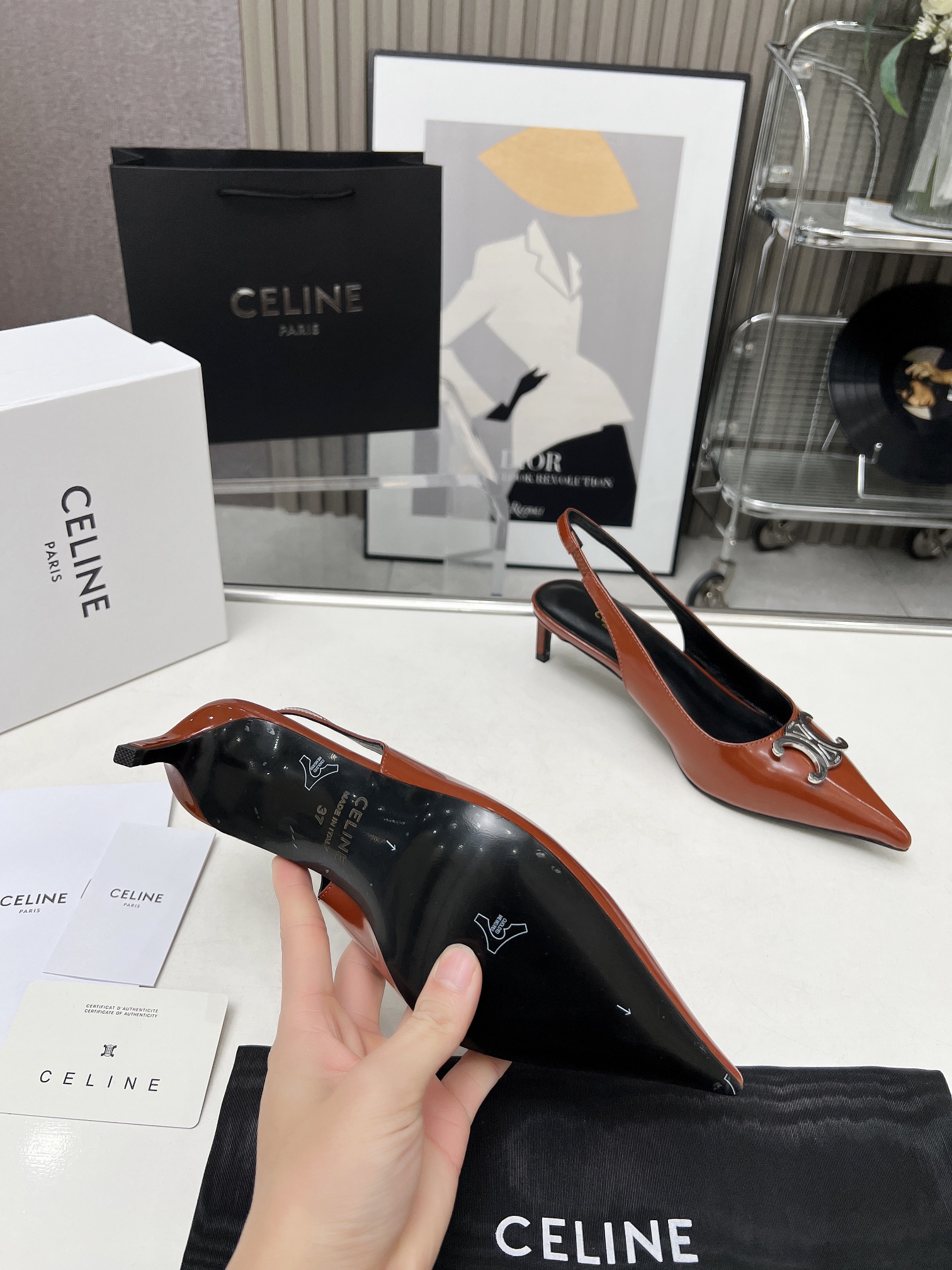 Celine Alma Triomphe Slingback in Glossy-0006