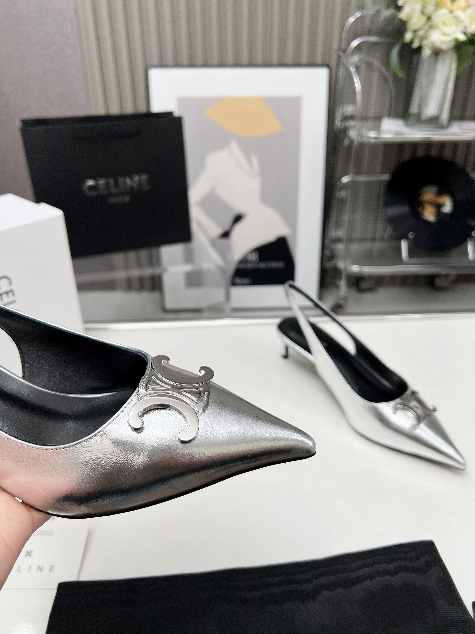 Celine Alma Triomphe Slingback in Glossy-0007