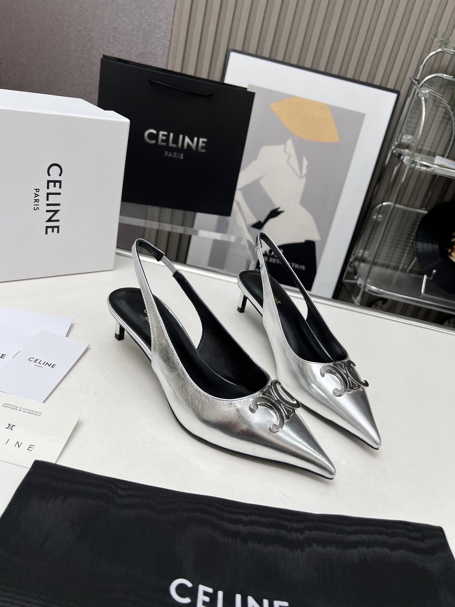 Celine Alma Triomphe Slingback in Glossy-0007