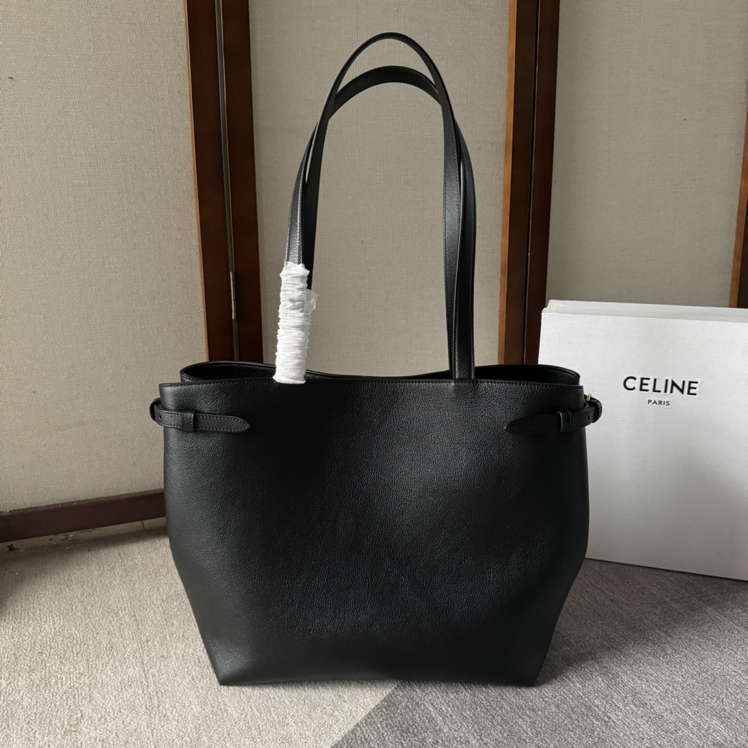 Celine Medium Cabas Anais Cuir Triomphe In Grained Calfskin Black