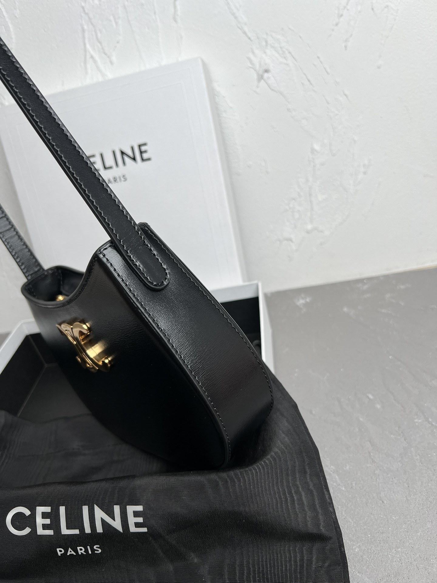 Celine Medium Tilly Bag In Shiny Calfskin Black