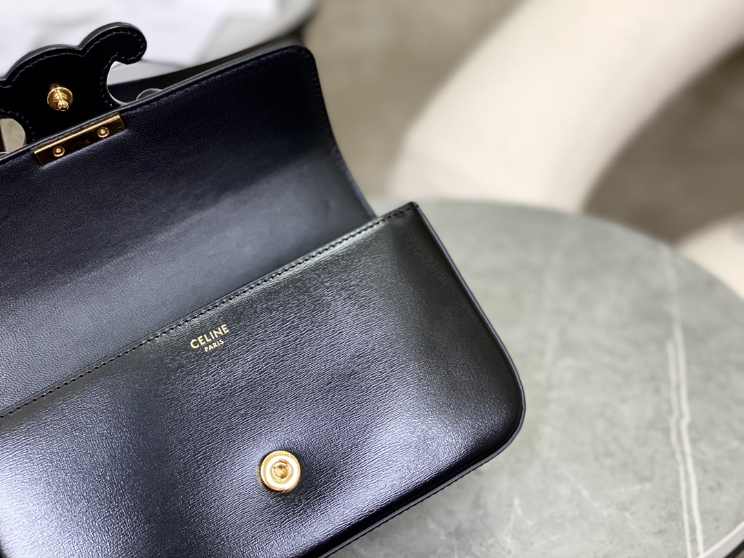 Celine Shoulder Bag in Triomphe Black Calfskin