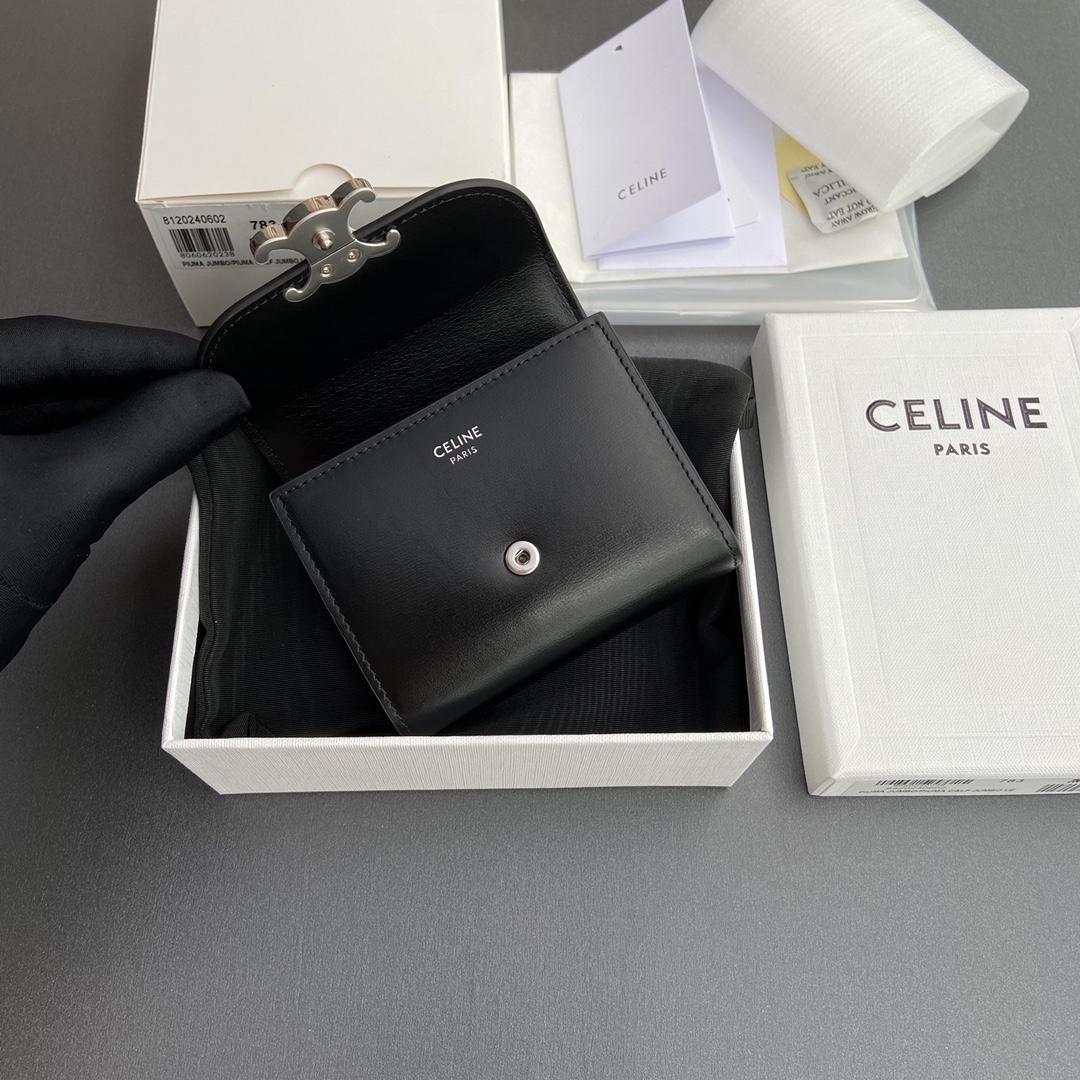 Celine Smlal Flap Wallet Triomphe in Petent Calfskin Black With Silver