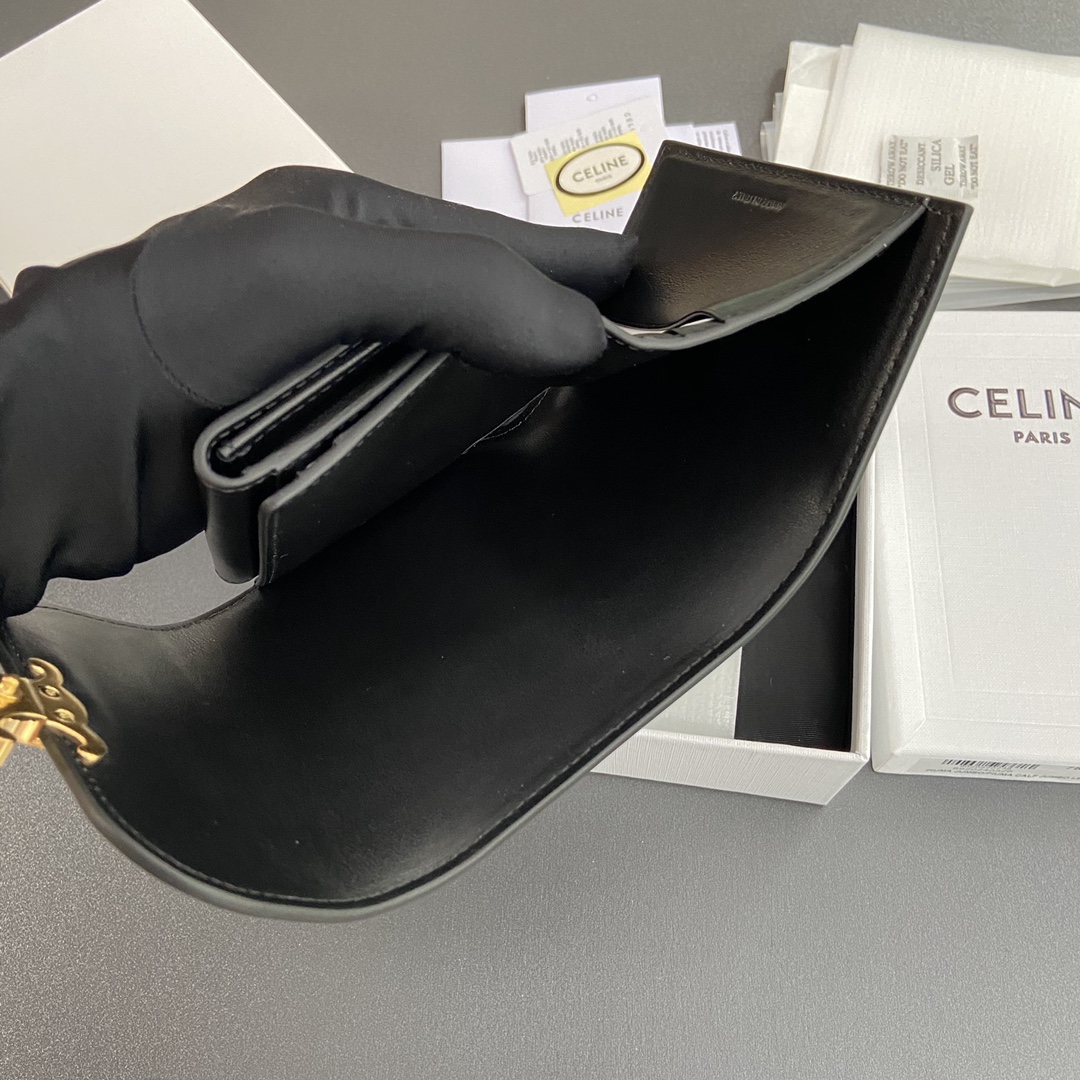 Celine Smlal Flap Wallet Triomphe in Petent Calfskin Black with Gold