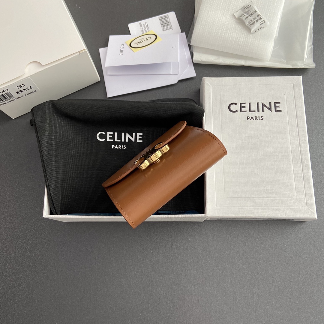 Celine Smlal Flap Wallet Triomphe in Petent Calfskin Coffee