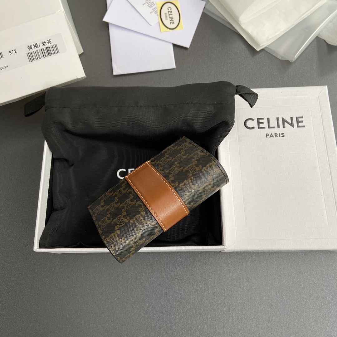 Celine Wallet-14
