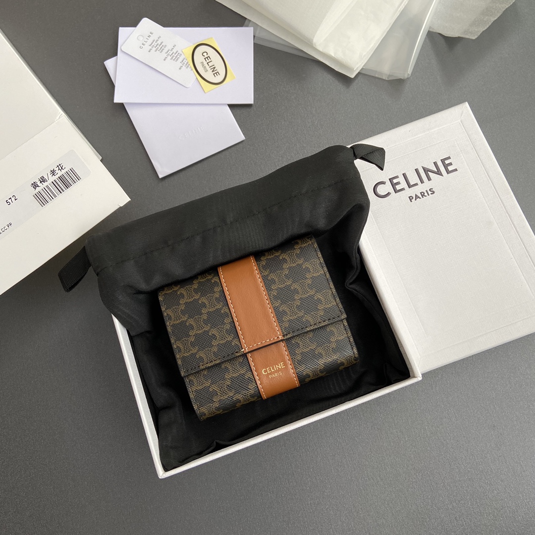 Celine Wallet-14