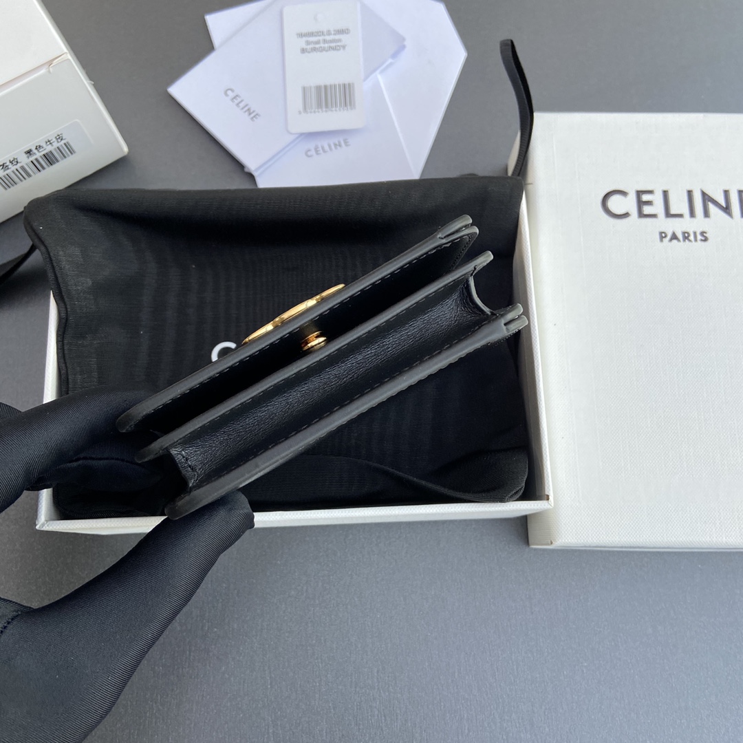 Celine Wallet-15