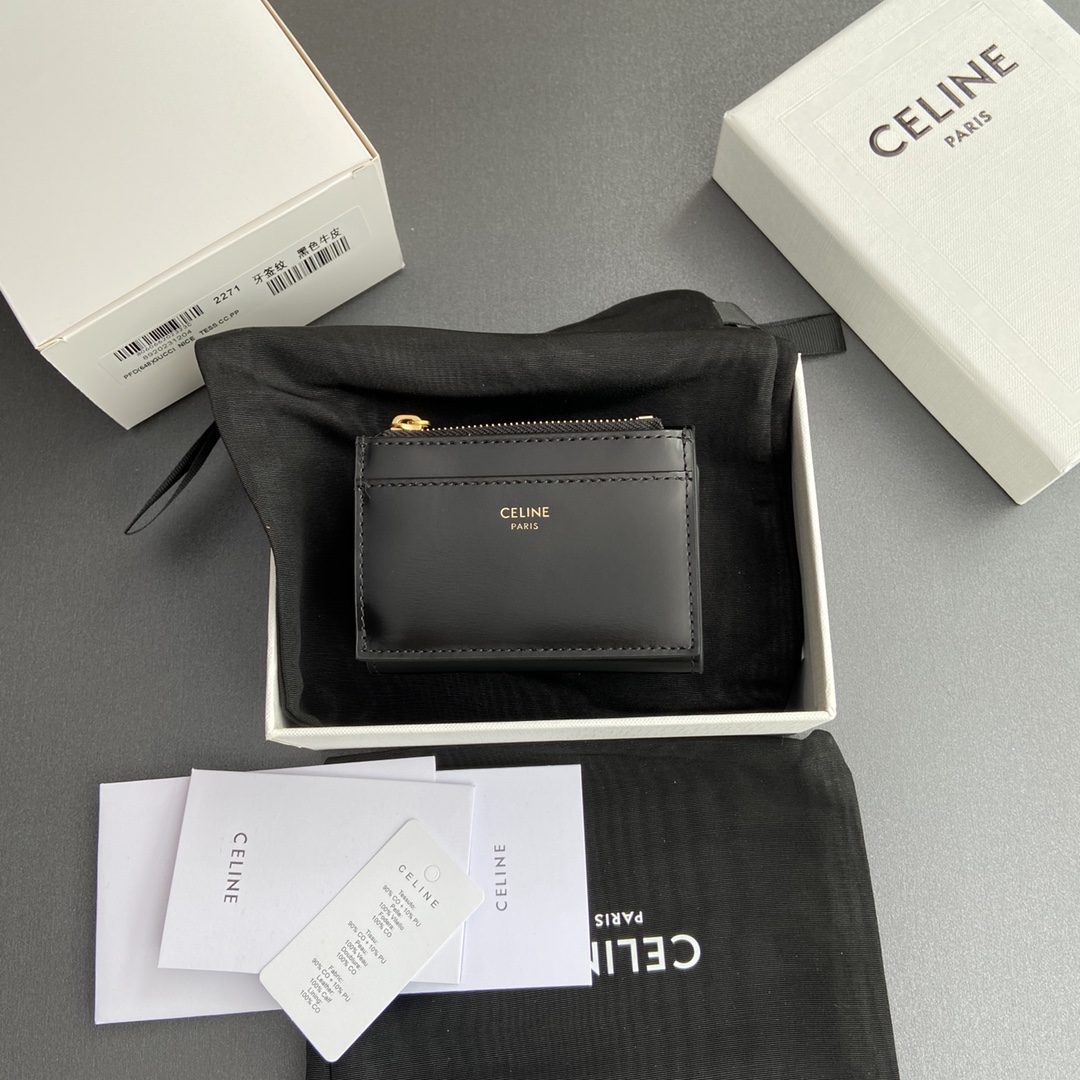 Celine Wallet-16